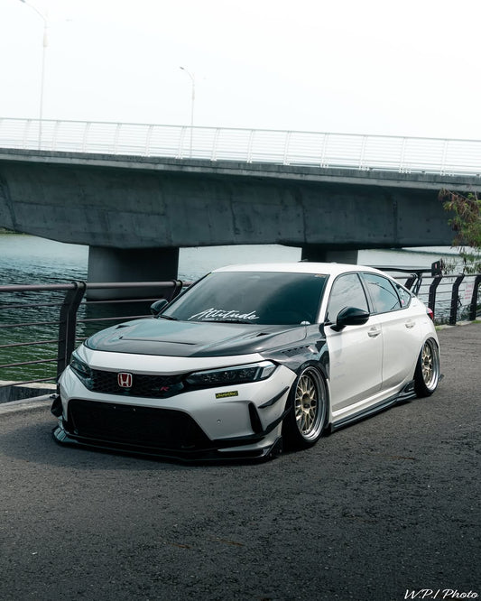 Honda Civic Type-R FL5 2023 2024 with Aftermarket Parts - Front Fenders Pre-preg Carbon Fiber / FRP from CMST Tuning