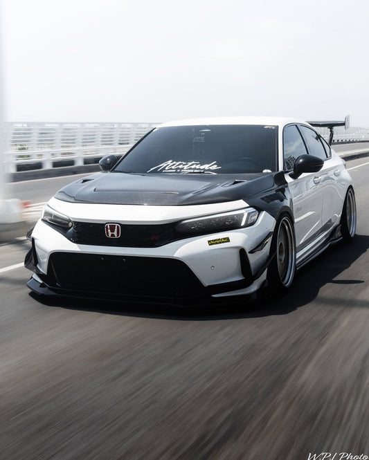 Honda Civic Type-R FL5 2023 2024 with Aftermarket Parts - Front Fenders Pre-preg Carbon Fiber / FRP from CMST Tuning