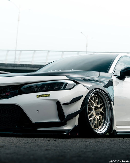 Honda Civic Type-R FL5 2023 2024 with Aftermarket Parts - Front Fenders Pre-preg Carbon Fiber / FRP from CMST Tuning