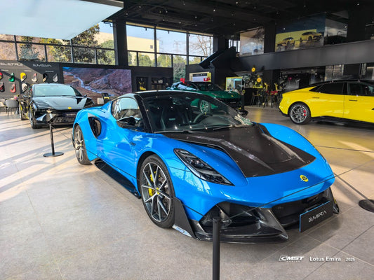 Lotus Emira 3.6 V6 2.0 Four-cylinder 2022-ON with Aftermarket Parts - Side Skirts Dry Pre-preg Carbon Fiber / FRP