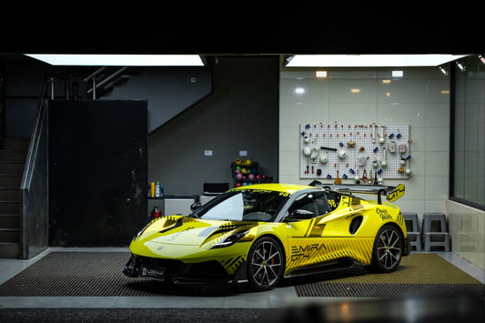 Lotus Emira 3.6 V6 2.0 Four-cylinder 2022-ON with Aftermarket Parts - Side Skirts Dry Pre-preg Carbon Fiber / FRP