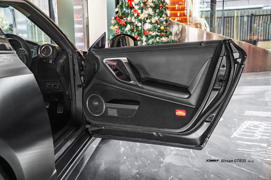 Nissan GTR R35 CBA DBA EBA 2008 2009 2010 2011 2012 2013 2014 2015 2016 with Aftermarket Parts - Doors Dry Pre-preg Carbon Fiber from CMST Tuning