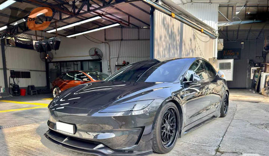Tesla Model 3 Highland / Performance 2024-ON with Aftermarket Parts - V2 Style Side Skirts Carbon Fiber from CMST Tuning