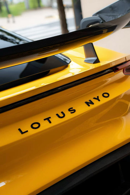 Lotus Emira 3.6 V6 2.0 Four-cylinder 2022-ON with Aftermarket Parts - V3 Rear Spoiler Dry Pre-preg Carbon Fiber / FRP