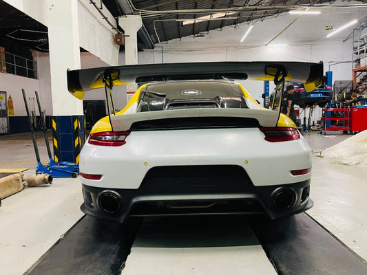 Porsche 911 991.2 Carrera Base/S/T 2017 2018 2019 with Aftermarket Parts – GT2RS Conversion Style Rear Bumper & Trims PP Polypropylene / Dry Pre-preg Carbon Fiber from Dupont Tech
