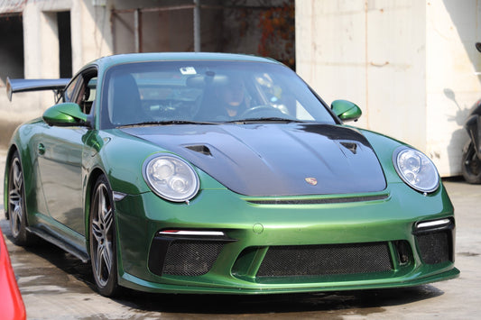 Porsche 911 997.1 997.2 Carrera/S/4S/Targa/Targa4S/GTS/Turbo/Turbo S/GT3/GT3RS/GT2 2009 2010 2011 2012 with Aftermarket Parts – GT3 Conversion Style Front Bumper & Trims PP Polypropylene / Dry Pre-preg Carbon Fiber from Dupont Tech