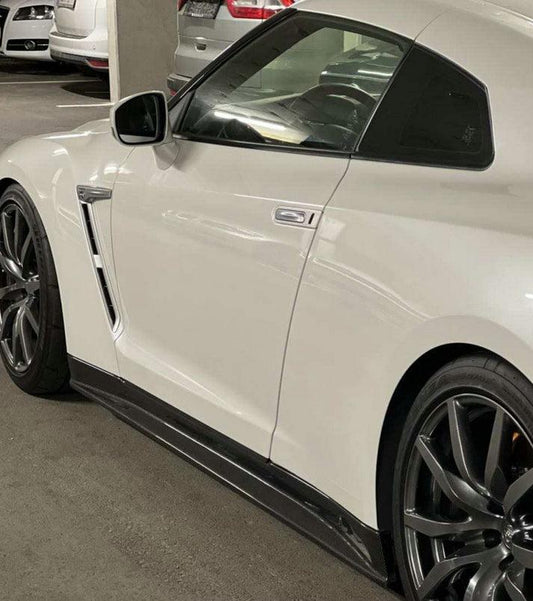Nissan GTR R35 CBA DBA EBA 2008 2009 2010 2011 2012 2013 2014 2015 2016 2017 2018 2019 2020 2021 2022 2023 2024 with Aftermarket Parts - ZL Style Replacement Side Skirts Carbon Fiber / FRP from EPR USA