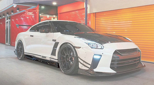 Nissan GTR R35 CBA DBA EBA 2008 2009 2010 2011 2012 2013 2014 2015 2016 2017 2018 2019 2020 2021 2022 2023 2024 with Aftermarket Parts -TS Style Replacement Side Skirts Carbon Fiber / FRP from EPR USA