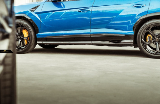 Lamborghini Urus Base S Performante with Aftermarket Parts - Side Skirts Carbon Fiber / FRP