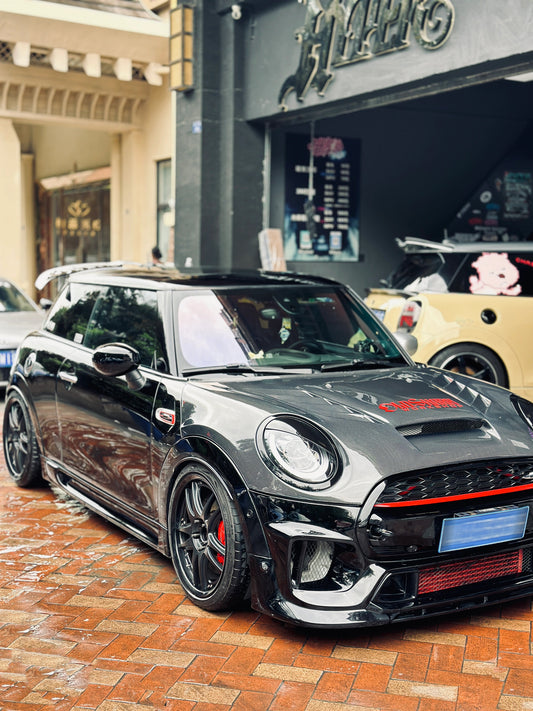 MINI Cooper JCW (John Cooper Works) S Base F56 2014 2015 2016 2017 2018 Pre-LCI & 2019 2020 2021 First LCI & 2022-ON Second LCI with Aftermarket Parts - Garbino Style Side Skirts FRP from G Performance