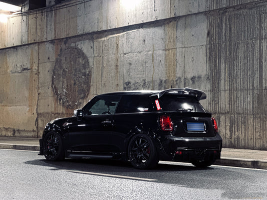 MINI Cooper JCW (John Cooper Works) S Base F56 2014 2015 2016 2017 2018 Pre-LCI & 2019 2020 2021 First LCI & 2022-ON Second LCI with Aftermarket Parts - Garbino Style Side Skirts FRP from G Performance