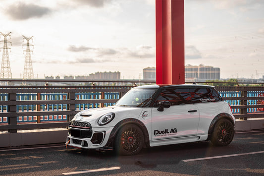 MINI Cooper JCW (John Cooper Works) S Base F56 2014 2015 2016 2017 2018 Pre-LCI & 2019 2020 2021 First LCI & 2022-ON Second LCI with Aftermarket Parts - Garbino Style Side Skirts FRP from G Performance