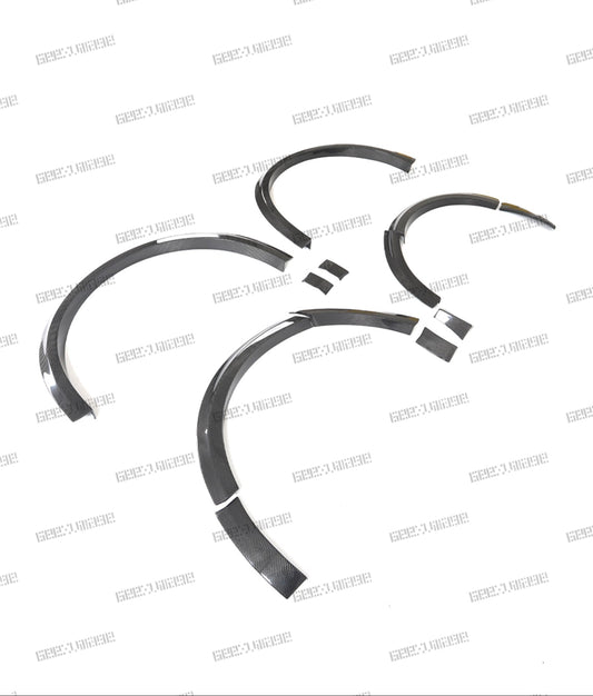 Audi RSQ8 2021-ON with Aftermarket Parts - Wheel Arches Carbon Fiber from Geex Village