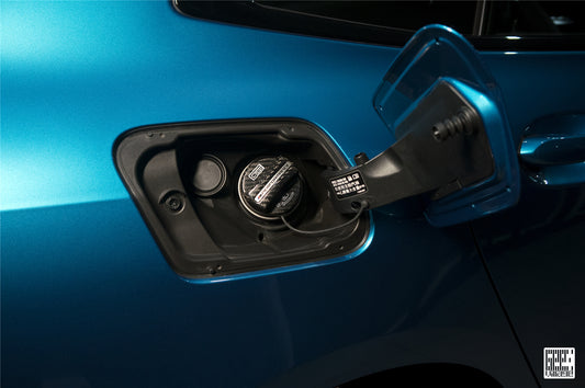 BMW X5 M60i M50i xDrive 50e x/sDrive40i G05 (Pre-LCI & LCI) 2020-ON & X5M X5MC F95 (Pre-LCI & LCI) 2020-ON & X6 M60I xDrive 40i G06 (Pre-LCI & LCI) 2020-ON & X6M X6MC F96 (Pre-LCI & LCI) 2020-ON with Aftermarket Parts - MP M Performance Style Fuel Filler Cap Carbon Fiber from Geex Village
