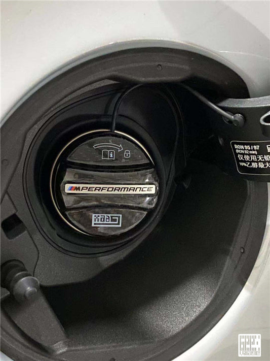 BMW X5 M60i M50i xDrive 50e x/sDrive40i G05 (Pre-LCI & LCI) 2020-ON & X5M X5MC F95 (Pre-LCI & LCI) 2020-ON & X6 M60I xDrive 40i G06 (Pre-LCI & LCI) 2020-ON & X6M X6MC F96 (Pre-LCI & LCI) 2020-ON with Aftermarket Parts - MP M Performance Style Fuel Filler Cap Carbon Fiber from Geex Village