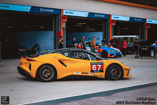 Lotus Emira 3.6 V6 2.0 Four-cylinder 2022-ON with Aftermarket Parts - GT4 Style Side Skirts Carbon Fiber from Geex Village
