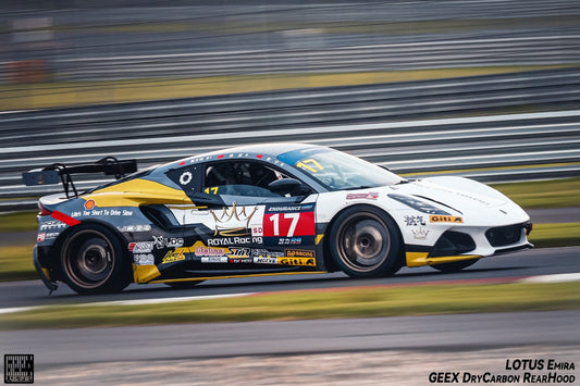 Lotus Emira 3.6 V6 2.0 Four-cylinder 2022-ON with Aftermarket Parts - GT4 Style Side Skirts Carbon Fiber from Geex Village