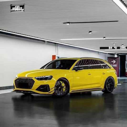 Audi RS4 B9.5 2020 2021 2022 2023 2024 with Aftermarket Parts - Side Skirts Pre-preg Carbon Fiber from Karbel Carbon