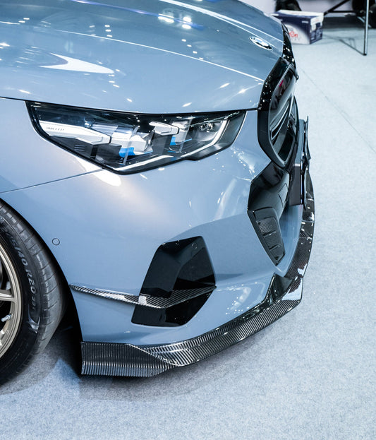 BMW i5 xDrive40 / i5 eDrive40 (with M-package bumper, does not fit base mode) / i5 M60 G60 G61 2024-ON & 5 Series 540i xDrive / 530i xDrive / 530i (with M-package bumper, does not fit base model) / 550e xDrive G60 G61 2024-ON with Aftermarket Parts - V2 Style Pre-preg Carbon Fiber Front Canards from Karbel Carbon