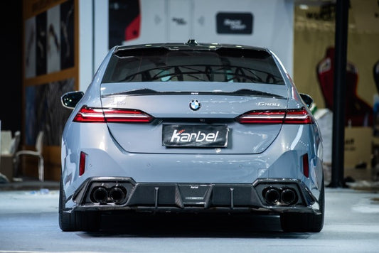 BMW i5 xDrive40 / i5 eDrive40 (with M-package bumper, does not fit base mode) / i5 M60 G60 G61 2024-ON & 5 Series 540i xDrive / 530i xDrive / 530i (with M-package bumper, does not fit base model) / 550e xDrive G60 G61 2024-ON with Aftermarket Parts - Pre-preg Carbon Fiber Rear Roof Spoiler from Karbel Carbon