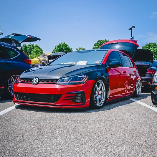 Karbel Carbon Dry Carbon Fiber Front Fenders for Volkswagen Golf & GTI & Golf R MK7.5 - Performance SpeedShop