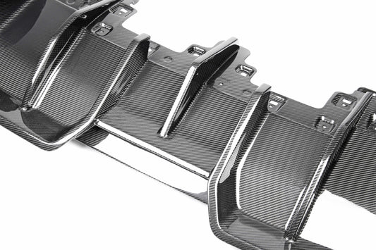 Lamborghini Huracan EVO AWD RWD 2020 2021 2022 2023 2024 with Aftermarket Parts - Rear Diffuser Dry Pre-preg Carbon Fiber from Ventus Veloce