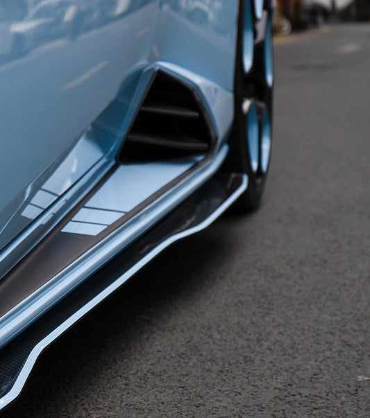 Lamborghini Huracan EVO Tecnica 2019 2020 2021 2022 2023 2024 with Aftermarket Parts - Lower Side Intake Vents Dry Pre-preg Carbon Fiber from Ventus Veloce