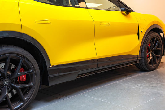 Lotus Eletre 2023 2024 with Aftermarket Parts - PK Style Side Skirt Pre-preg Carbon Fiber from Ventus Veloce