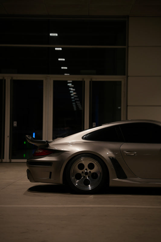 ROBOT CRAFTSMAN "TIGANISM GUSTAV" Widebody Side Skirts for Porsche 911 997.1 997.2 Carrera Base/S 2005–2012 Carbon Fiber / FRP