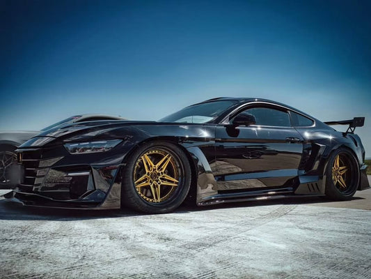 Ford Mustang Ecoboost V6 GT S550.1 2015 2016 2017 & Mustang Ecoboost V6 GT March1 Bullitt S550.2 2018 2019 2020 2021 2022 2023 with Aftermarket Parts - " DAWN & DUSK " Widebody Fender Flares Wheel Arches & Side Skirts Carbon Fiber / FRP from Robot Craftsman