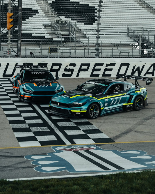 ord Mustang Ecoboost V6 GT S550.1 2015 2016 2017 & Mustang Ecoboost V6 GT March1 Bullitt S550.2 2018 2019 2020 2021 2022 2023 with Aftermarket Parts - " DAWN & DUSK " Widebody Fender Flares Wheel Arches & Side Skirts Carbon Fiber / FRP from Robot Craftsman