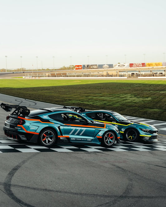 ord Mustang Ecoboost V6 GT S550.1 2015 2016 2017 & Mustang Ecoboost V6 GT March1 Bullitt S550.2 2018 2019 2020 2021 2022 2023 with Aftermarket Parts - " DAWN & DUSK " Widebody Fender Flares Wheel Arches & Side Skirts Carbon Fiber / FRP from Robot Craftsman