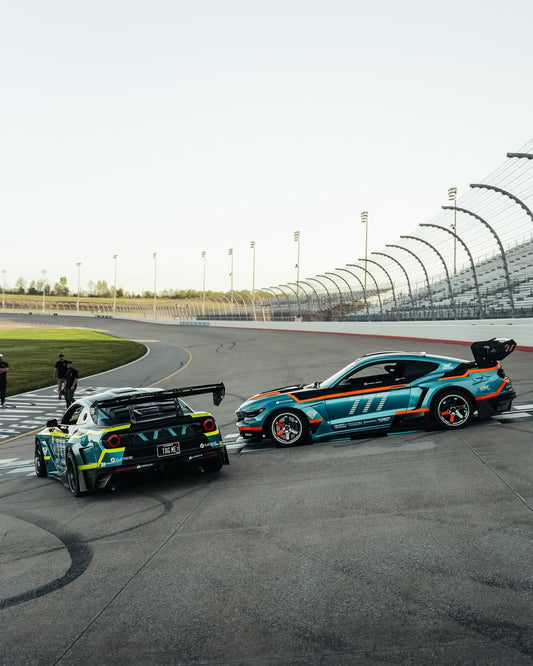 ord Mustang Ecoboost V6 GT S550.1 2015 2016 2017 & Mustang Ecoboost V6 GT March1 Bullitt S550.2 2018 2019 2020 2021 2022 2023 with Aftermarket Parts - " DAWN & DUSK " Widebody Fender Flares Wheel Arches & Side Skirts Carbon Fiber / FRP from Robot Craftsman