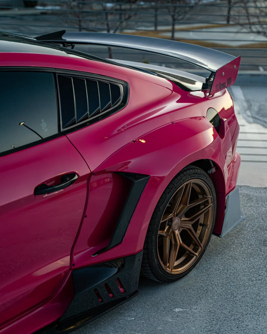 Ford Mustang Ecoboost V6 GT S550.1 2015 2016 2017 & Mustang Ecoboost V6 GT March1 Bullitt S550.2 2018 2019 2020 2021 2022 2023 with Aftermarket Parts - " DAWN & DUSK " Widebody Fender Flares Wheel Arches & Side Skirts Carbon Fiber / FRP from Robot Craftsman