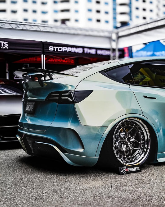 Tesla Model Y Performance AWD Long Range RWD Standard 2020 2021 2022 2023 2024 with Aftermarket Parts - "STARSHIP" Wheel Arches PP from Robot Craftsman