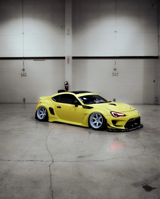 Toyota GT86 86 TRD GT SE Base ZN6 2017 2018 2019 2020 & Scion FR-S FRS ZN6 2013 2014 2015 2016 & BRZ TS Limited Premium ZN6 2013 2014 2015 2016 2017 2018 2019 2020 (compatible with ROBOT widebody kit) with Aftermarket Parts - Front Fenders Replacement & Rear Quarter Fender Flares & Side Skirts Carbon Fiber / FRP from Robot Craftsman