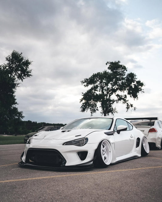 Toyota GT86 86 TRD GT SE Base ZN6 2017 2018 2019 2020 & Scion FR-S FRS ZN6 2013 2014 2015 2016 & BRZ TS Limited Premium ZN6 2013 2014 2015 2016 2017 2018 2019 2020 (compatible with ROBOT widebody kit) with Aftermarket Parts - Front Fenders Replacement & Rear Quarter Fender Flares & Side Skirts Carbon Fiber / FRP from Robot Craftsman