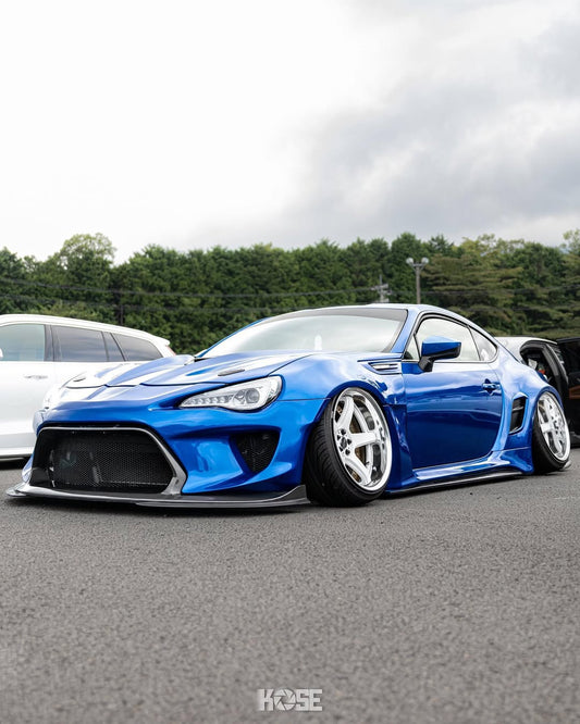 Toyota GT86 86 TRD GT SE Base ZN6 2017 2018 2019 2020 & Scion FR-S FRS ZN6 2013 2014 2015 2016 & BRZ TS Limited Premium ZN6 2013 2014 2015 2016 2017 2018 2019 2020 (compatible with ROBOT widebody kit) with Aftermarket Parts - Front Fenders Replacement & Rear Quarter Fender Flares & Side Skirts Carbon Fiber / FRP from Robot Craftsman