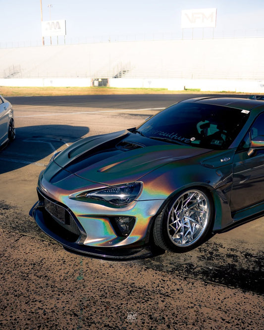 Toyota GT86 86 TRD GT SE Base ZN6 2017 2018 2019 2020 & Scion FR-S FRS ZN6 2013 2014 2015 2016 & BRZ TS Limited Premium ZN6 2013 2014 2015 2016 2017 2018 2019 2020 (compatible with ROBOT widebody kit) with Aftermarket Parts - Front Fenders Replacement & Rear Quarter Fender Flares & Side Skirts Carbon Fiber / FRP from Robot Craftsman