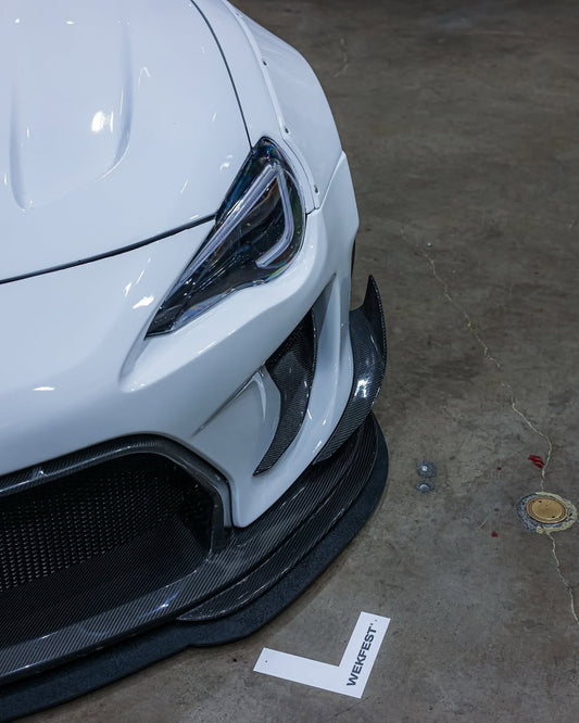 Toyota GT86 86 TRD GT SE Base ZN6 2017 2018 2019 2020 & Scion FR-S FRS ZN6 2013 2014 2015 2016 & BRZ TS Limited Premium ZN6 2013 2014 2015 2016 2017 2018 2019 2020 (compatible with ROBOT widebody kit) with Aftermarket Parts - Front Corner Canards (Pair) & Front Inner Vents Canards (Pair) Carbon Fiber / FRP from Robot Craftsman