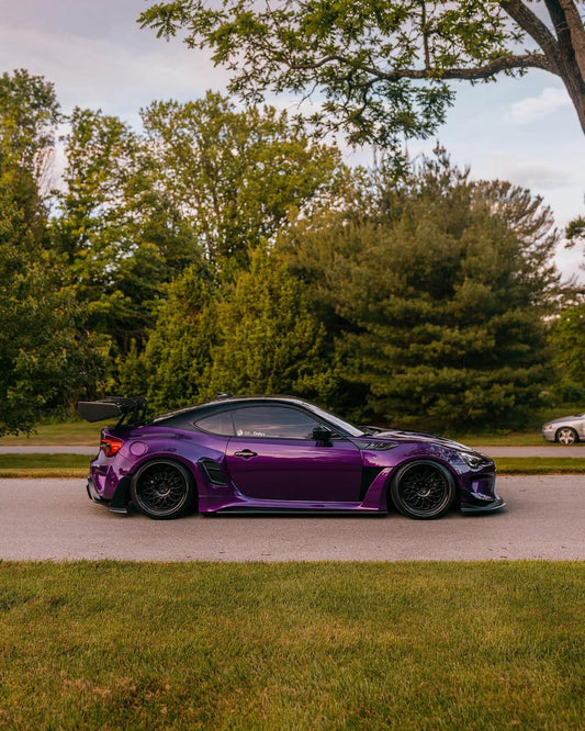 Toyota GT86 86 TRD GT SE Base ZN6 2017 2018 2019 2020 & Scion FR-S FRS ZN6 2013 2014 2015 2016 & BRZ TS Limited Premium ZN6 2013 2014 2015 2016 2017 2018 2019 2020 (compatible with ROBOT widebody kit) with Aftermarket Parts - Front Fenders Replacement & Rear Quarter Fender Flares & Side Skirts Carbon Fiber / FRP from Robot Craftsman