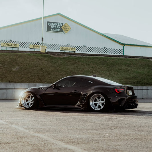 Toyota GT86 86 TRD GT SE Base ZN6 2017 2018 2019 2020 & Scion FR-S FRS ZN6 2013 2014 2015 2016 & BRZ TS Limited Premium ZN6 2013 2014 2015 2016 2017 2018 2019 2020 (compatible with ROBOT widebody kit) with Aftermarket Parts - Front Fenders Replacement & Rear Quarter Fender Flares & Side Skirts Carbon Fiber / FRP from Robot Craftsman