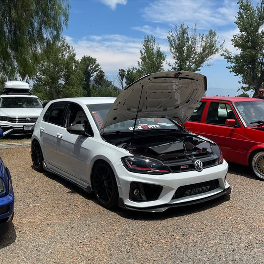 Volkswagen Golf R GTI Base MK7 MK7.5 2015 2016 2017 2018 2019 2020 2021 with Aftermarket Parts - Side Skirts & Side Skirts Extensions Carbon Fiber / FRP from Robot Craftsman