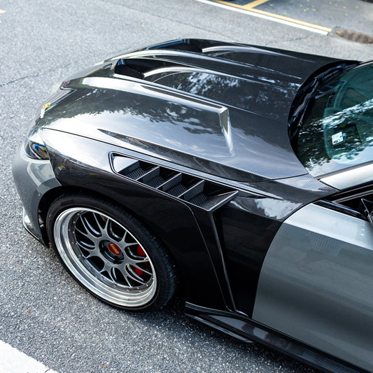 BMW M3 G80 G81 & M4 G82 G83 2021-ON with Aftermarket Parts - V1 Front Fenders Dry Pre-preg Carbon Fiber from SOOQOO USA