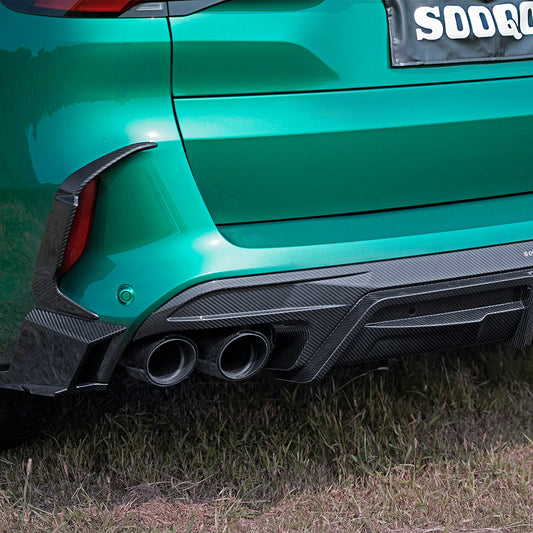 BMW X5M X5MC F95 LCI 2024-ON with Aftermarket Parts - Without & With Light Rear Diffuser Carbon Fiber from?SOOQOO USA