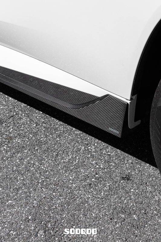 BMW X3 M50i/30i xDrive G45 2025-ON with Aftermarket Parts - Side Skirts Dry Pre-preg Carbon Fiber from SOOQOO USA