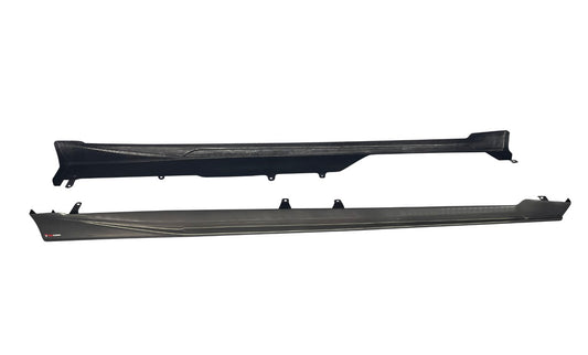 BMW X5 M60i M50i & s/x Drive 40i (With M-Package, does not fit base model) G05 (Fits Both Pre-LCI & LCI) 2019-ON with Aftermarket Parts - Pre-preg Carbon Fiber Side Skirts from Karbel Carbon