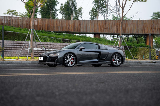 Audi R8 Gen 2 2020 2021 2022 2023 with Aftermarket Parts - Front Canards Carbon Fiber from Ventus Veloce