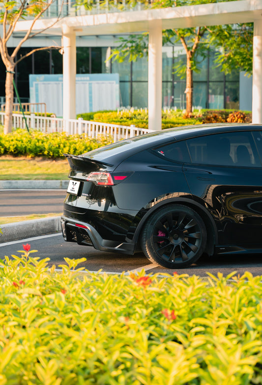 Tesla Model Y / Performance 2021-ON with Aftermarket Parts - Loong Flames Max Rear Diffuser PP from Yofer USA