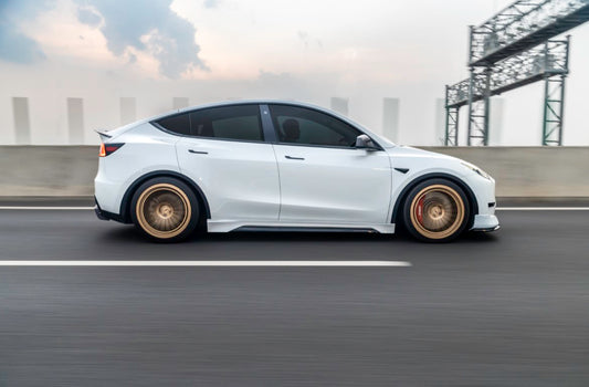 Tesla Model Y / Performance 2021 2022 2023 2024 with Aftermarket Parts - V2 Side Skirts PP from Yofer USA